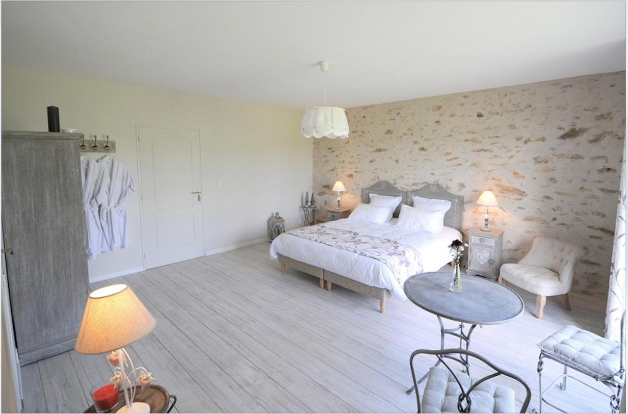 Ferme De L'Ereau Bed and Breakfast Louans Εξωτερικό φωτογραφία